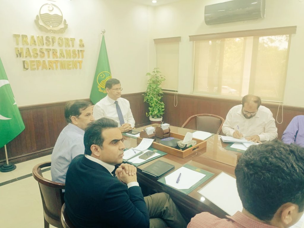 The Technical Working Group for the procurement of Electric Buses for Lahore met on 13.05.2024. Representatives of all concerned departments, PTC & Project Consultants participated. The Pre-Qualified Bidders are expected to submit their bids on 27th May, 2024. (T&MD)