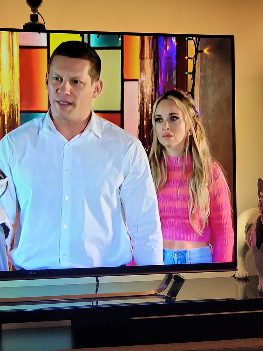 gallenedwards's tweet photo. Teresa McQueen bringing out her inner Nemo on the latest episode of Hollyoaks!

@Hollyoaks @bbceurovision #hollyoaks #nemo #Switzerland #Eurovision2024 #Eurovision #eurovisions https://t.co/pH8QfLmCEf