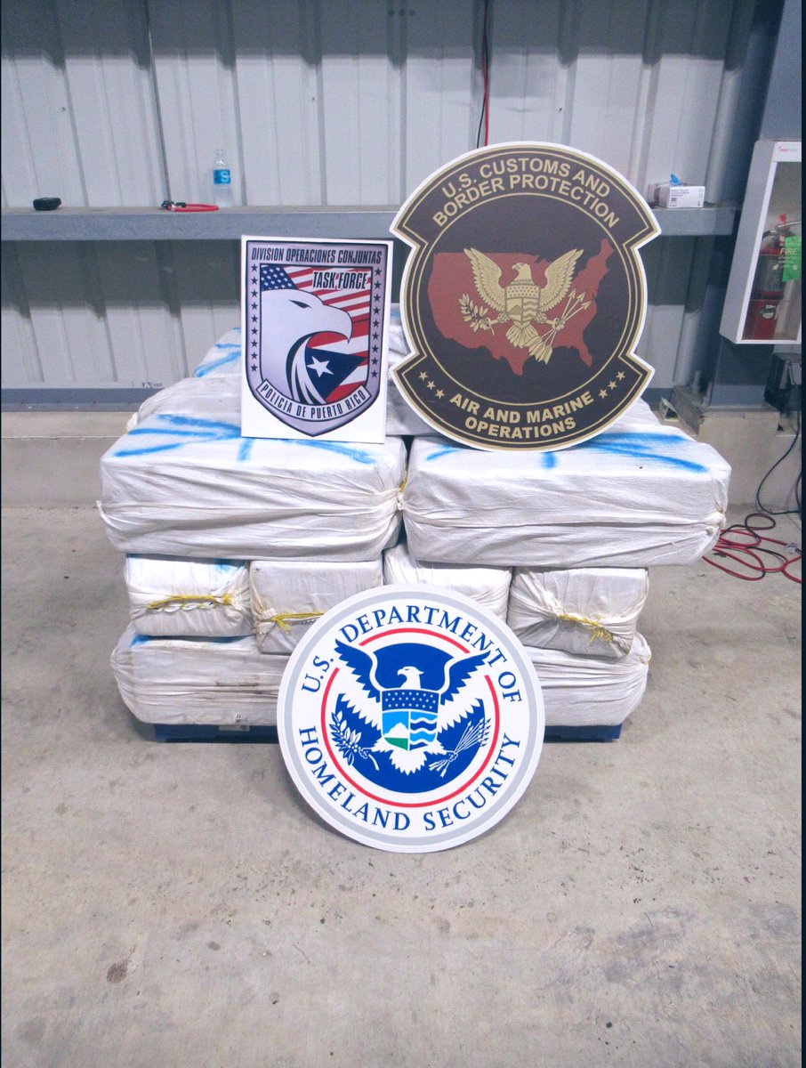 Caribbean interdiction..!! @CBPAMORegDirSE agents spotted a vessel near Fajardo that was operating without navigation lights. Working with @PoliciasPR, agents stopped the vessel, detained two, and seized over 700 kilos of cocaine. @CBPCaribbean @CBPSoutheast, @HSTF_Southeast
