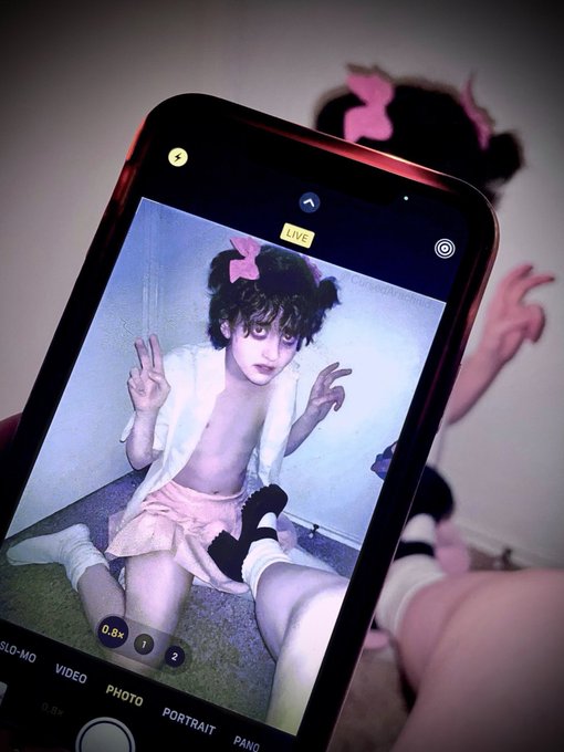 suffered for art. by @JblenV https://t.co/VCHT31RTVd<a class="tags" target="_blank" title="On Twitter" href="/?out=eyJ0eXAiOiJKV1QiLCJhbGciOiJIUzUxMiJ9.eyJpYXQiOjE3MTkzOTA3MjksImlzcyI6InR3cG9ybnN0YXJzLmNvbSIsIm5iZiI6MTcxOTM5MDcyOSwiZXhwIjoxNzUwOTI2NzI5LCJyZWRpcmVjdF91cmwiOiJodHRwczovL3R3aXR0ZXIuY29tL0pibGVuViJ9.qKsPo7zGX0DXtTGgd2fp5XJI__YYpKvwonEdgRLC6AxoYs3xAWBtycEJniO2gkNFdNu2ZpRgWWcXjG80fswW5A">@JblenV</a>