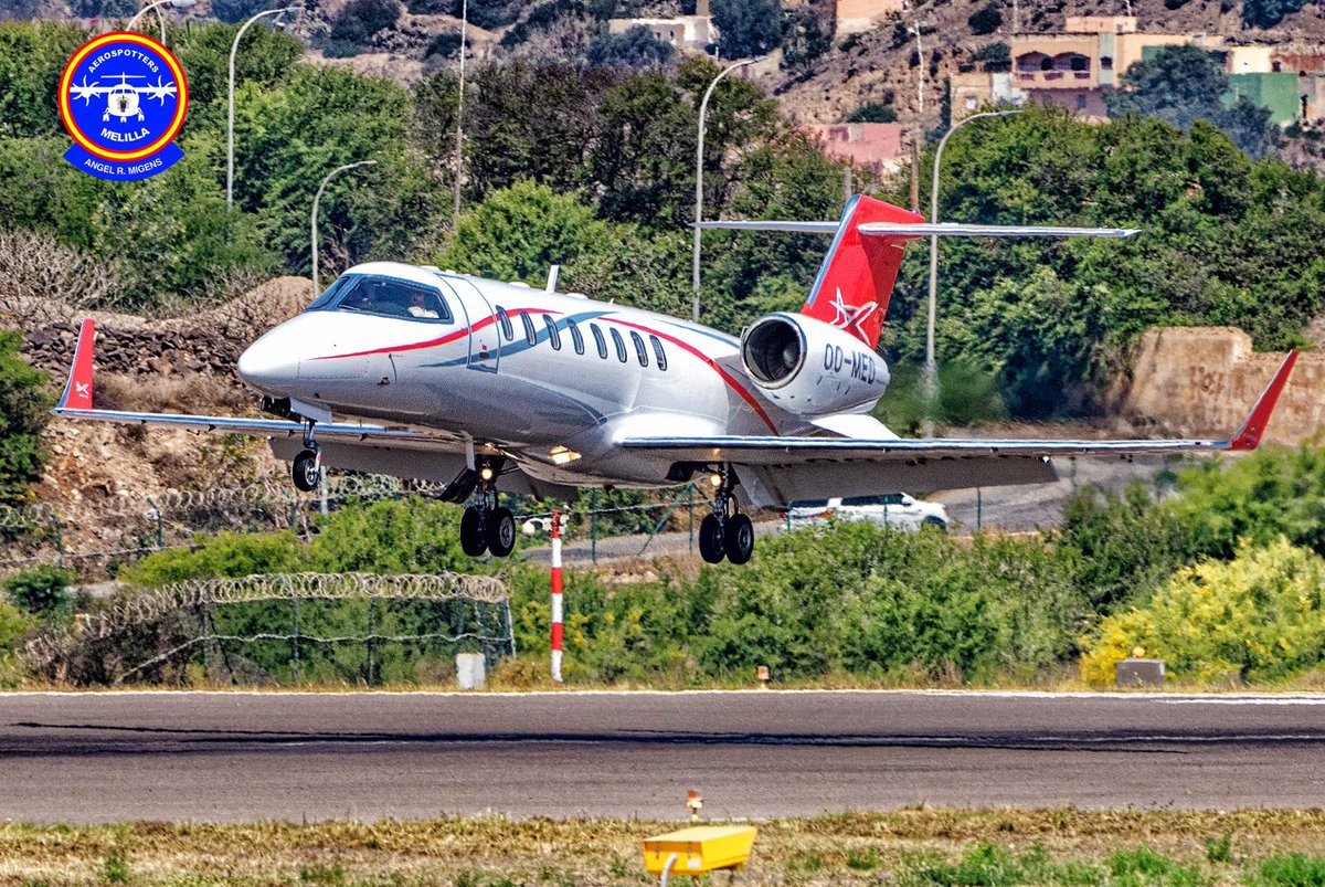 SpottersMelilla's tweet image. Esta mañana tuvimos la visita en #MelillaMLN de este Learjet 45 de #ASLFlyMed perteneciente a @ASLGroup, OO-MED, procedente de #LiejaLGG.
Aquí vemos como toma por la #rwy15. Posteriormente despegó hacia #MurciaRMU.
.
.
Foto📸: Ángel Migens
Foto📸: Juanpe Romero
@AvistamientosA
