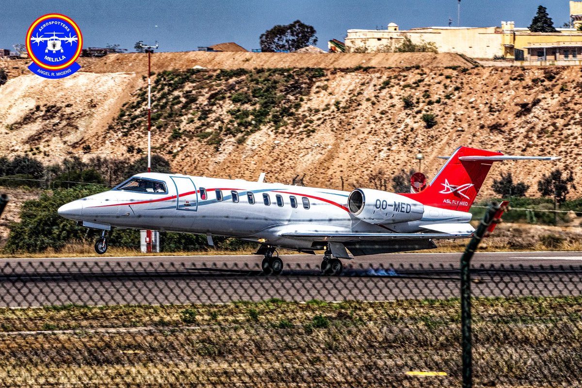 SpottersMelilla's tweet image. Esta mañana tuvimos la visita en #MelillaMLN de este Learjet 45 de #ASLFlyMed perteneciente a @ASLGroup, OO-MED, procedente de #LiejaLGG.
Aquí vemos como toma por la #rwy15. Posteriormente despegó hacia #MurciaRMU.
.
.
Foto📸: Ángel Migens
Foto📸: Juanpe Romero
@AvistamientosA