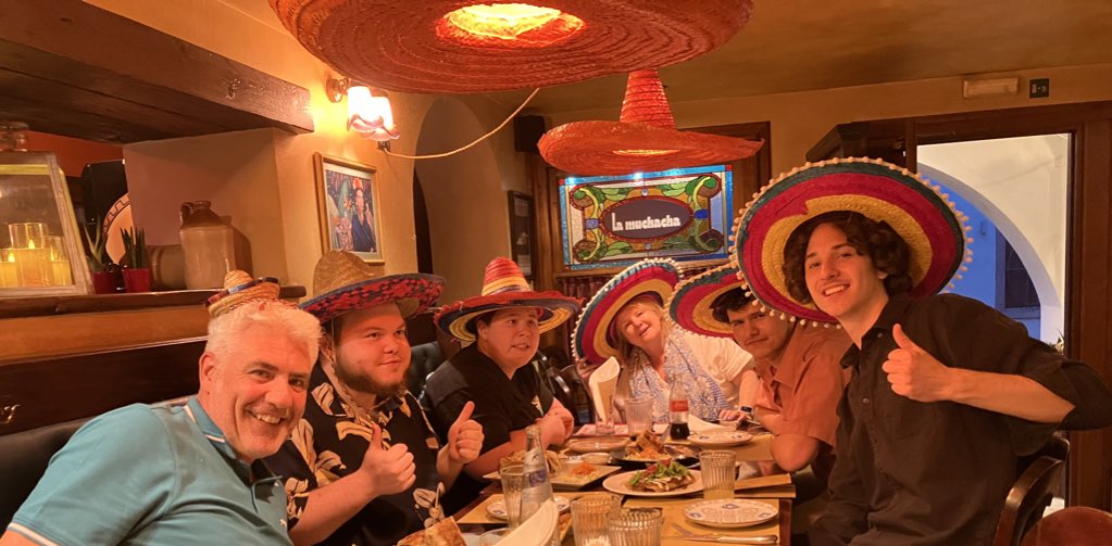 CymoeddC's tweet photo. Day 6
Some work and some are Mexican for the night @ColegyCymoedd  @CymoeddC @TaithWales https://t.co/CQpYTqHq2D