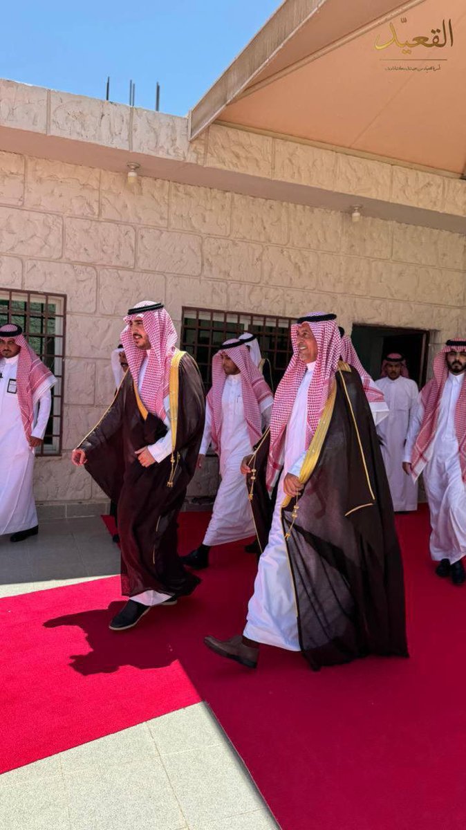 Algaeidfamily's tweet photo. تشرفت أسرة القعيّد بزيارة صاحب السمو الملكي الامير فيصل بن نواف بن عبدالعزيز أمير منطقة الجوف -حفظه الله-لديوان القعيّد وكان باستقباله 
خالد بن عبدالرحمن القعيّد 
أحمد بن عتيق القعيّد
معرِّف أهل الغرب / سالم بن عبدالرحمن القعيّد https://t.co/IFsEFUXGDG