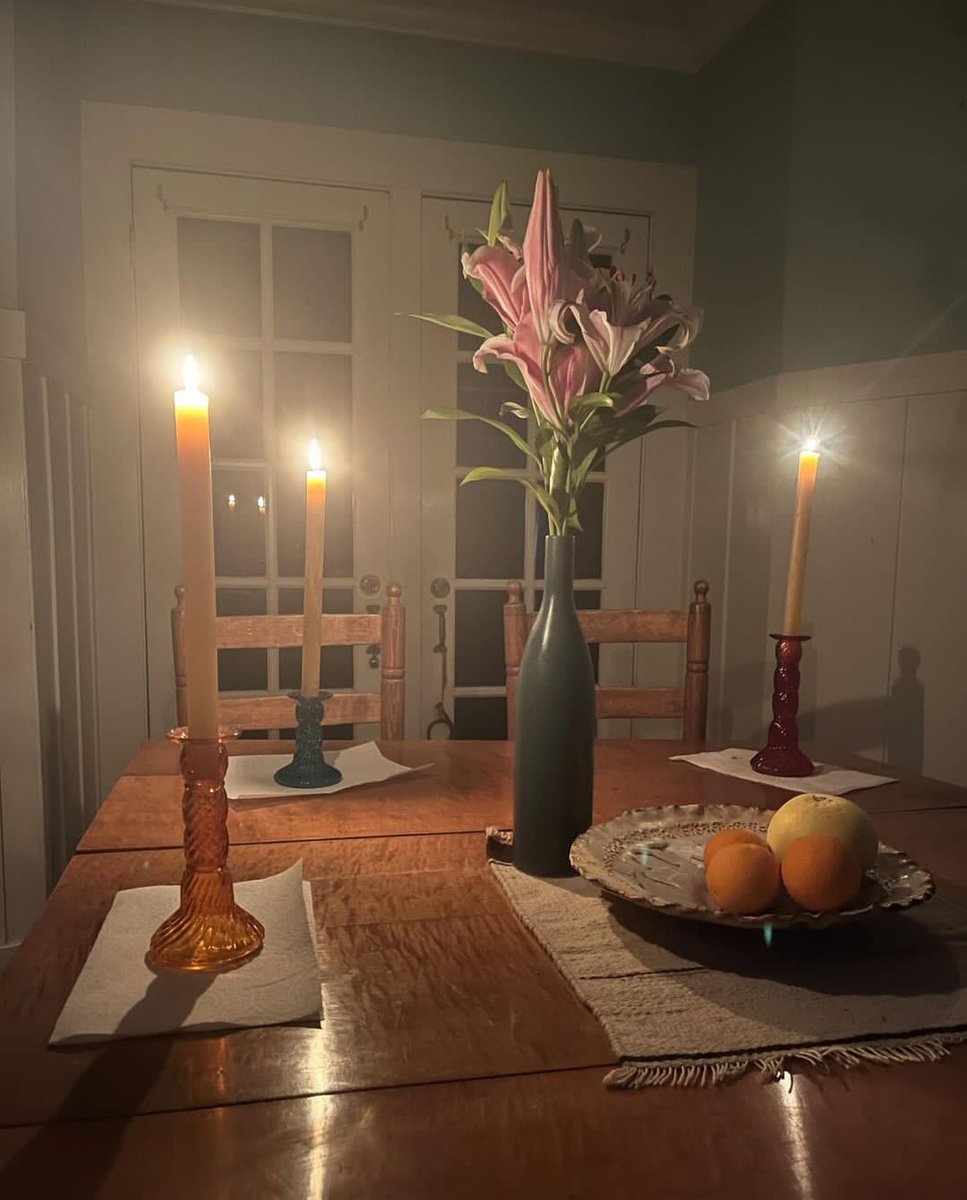 aocifloe's tweet photo. The left one; Alle celebrating Mothers Day. The right picture; Alle and his grandpa surprises me with a dinner—not the romantic one. https://t.co/quS3Q5SKNF