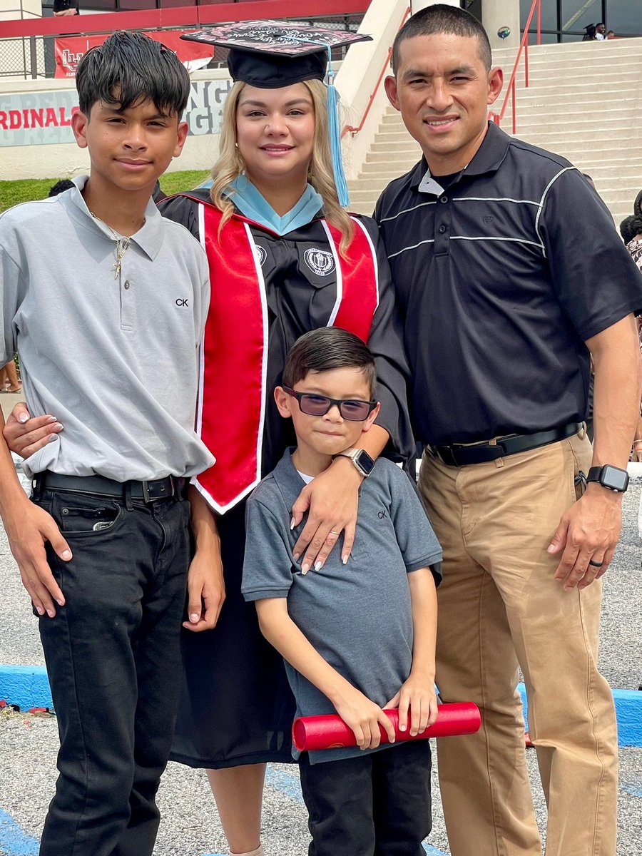 Yagaira Alaniz tweet media