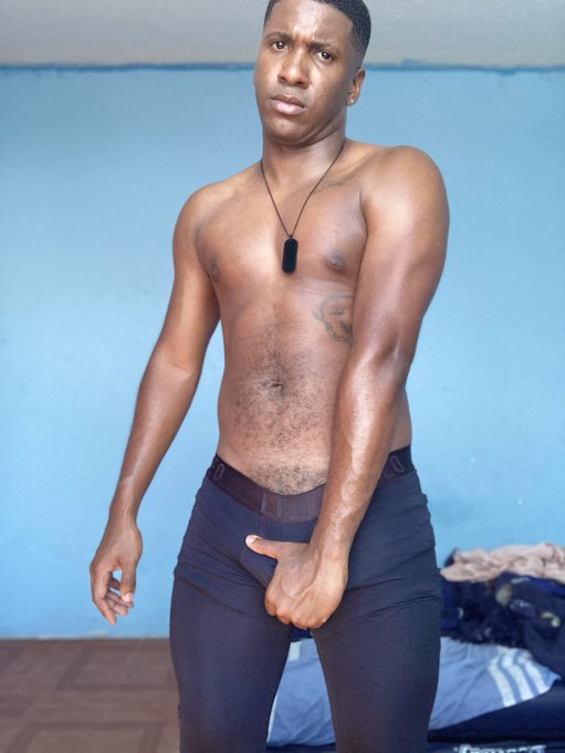 Gym process 🏋🏽&zwj;♂️ https://t.co/nAfishsgKj<a href="/tag/comment"class="tags"><span>#comment</span></a><a href="/tag/follo4folloback"class="tags"><span>#follo4folloback</span></a>