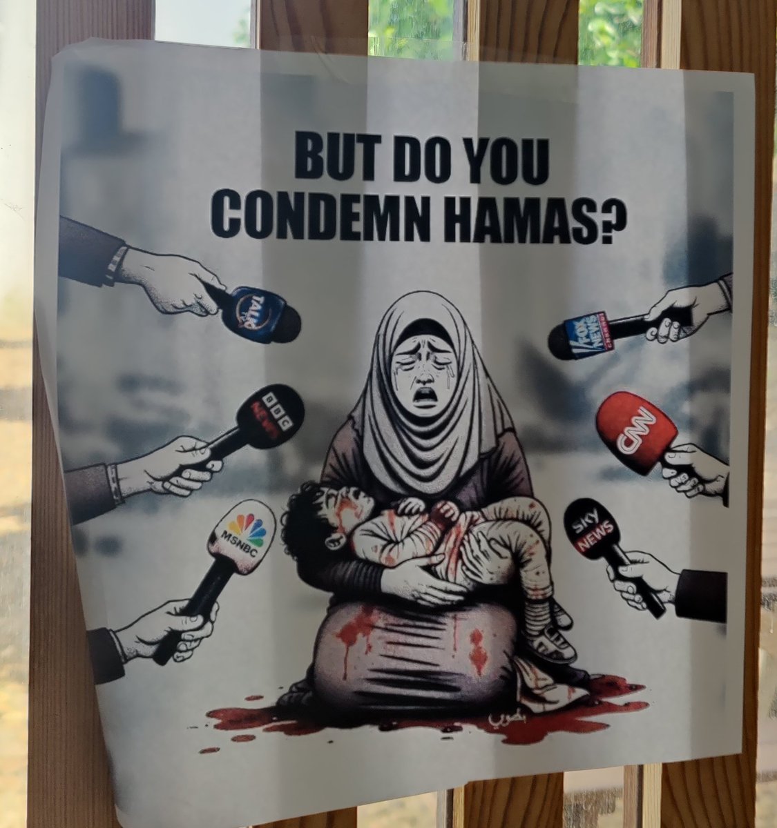 Desde <a href="/ConsejoAlcazaba/">Consejo Alcazaba</a> hemos realizado una pegada de carteles en solidaridad con el pueblo palestino 🇵🇸

Animamos al resto de Consejos y Facultades a sumarse ✌🏻