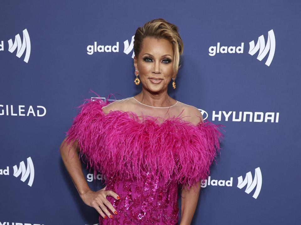 Vanessa Williams' new single “Legs (Keep Dancing)” debuts at No. 3 on Billboard's Dance/Electronic Digital Song Sales chart, marking her first hit on the tally. go.forbes.com/c/zF5p