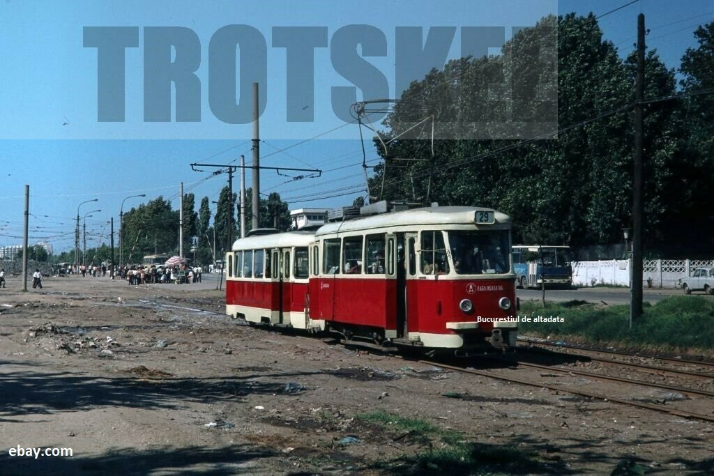 București, sfârșitul anilor 1970, începutul anilor 1980.
Frumos, civilizație, curățenie.
Nu ca acum.