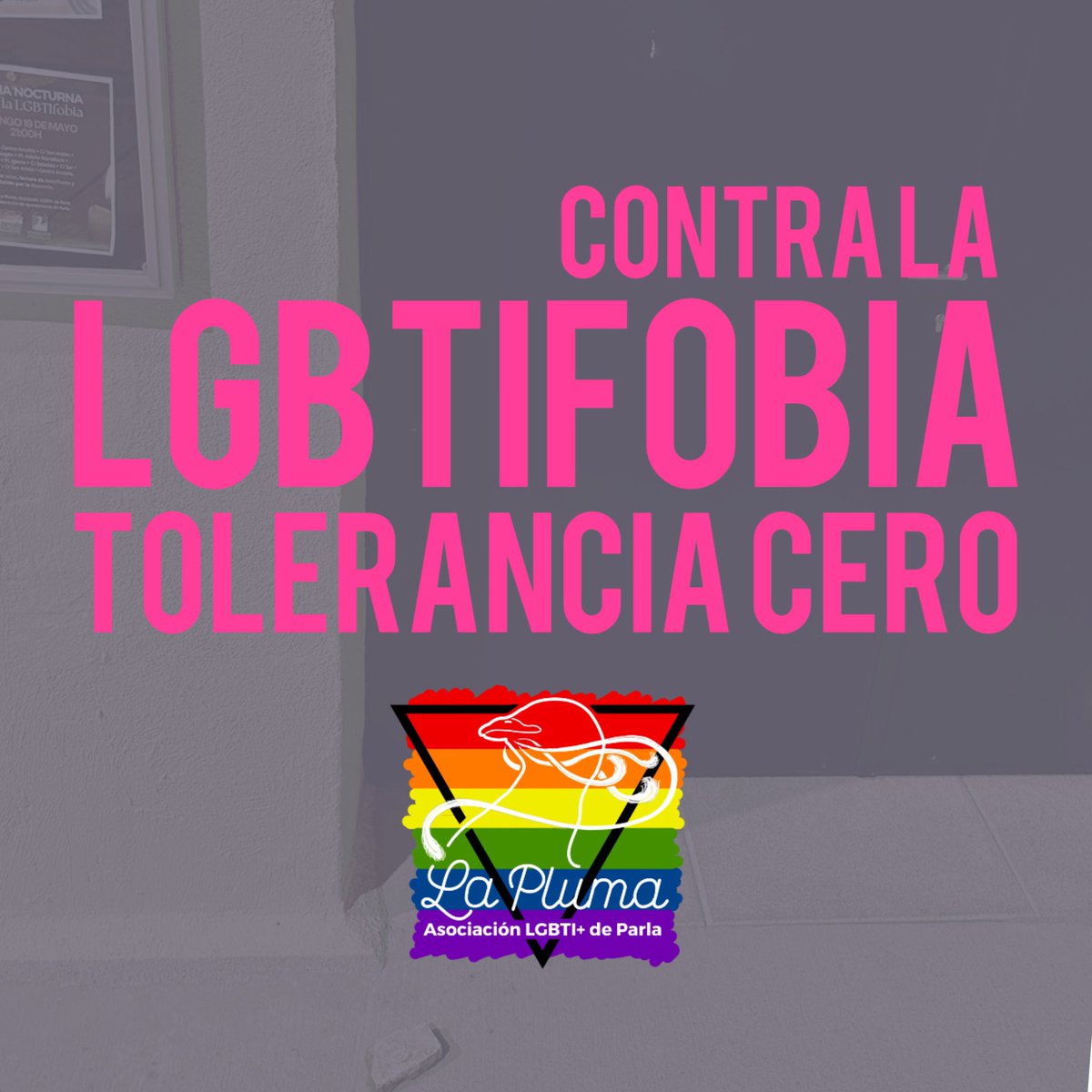 laplumaparla's tweet photo. 📣 Desde #LaPluma queremos poner en conocimiento público que desde hace un mes, venimos sufriendo numerosos incidentes por #LGBTIfobia, traducidos en daños en nuestra Sede, #CentroArcoírisParla; y contra la integridad física de personas #LGBTI+ de nuestra ciudad.
⬇️🧵 https://t.co/6OqWK3dpkk