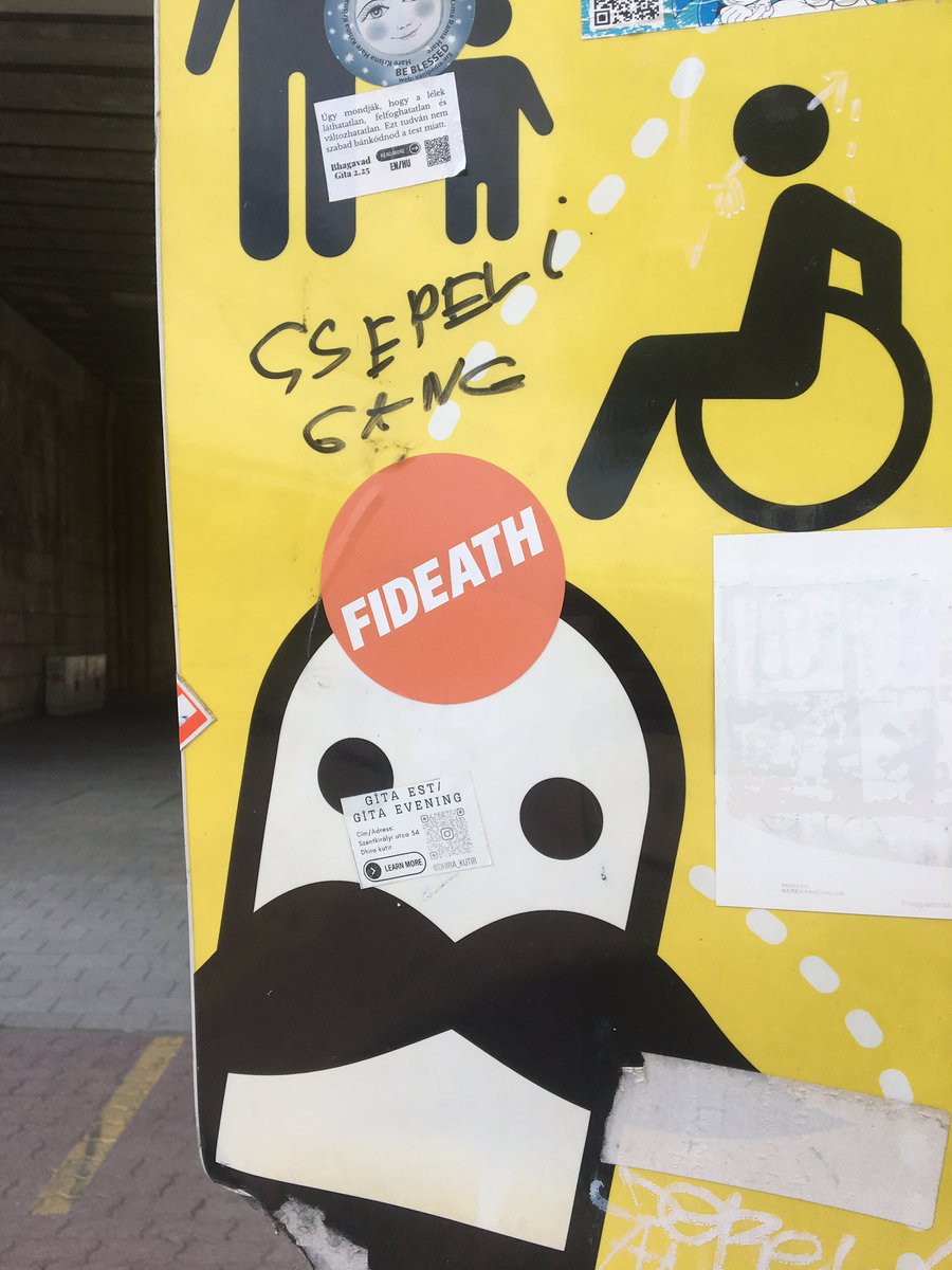 PolikarDonat's tweet photo. #pedofidesz #Fideath Boràrosnál volt, beingával visszafordultam, hogy lefotózzam: https://t.co/2OZ5HnPSej