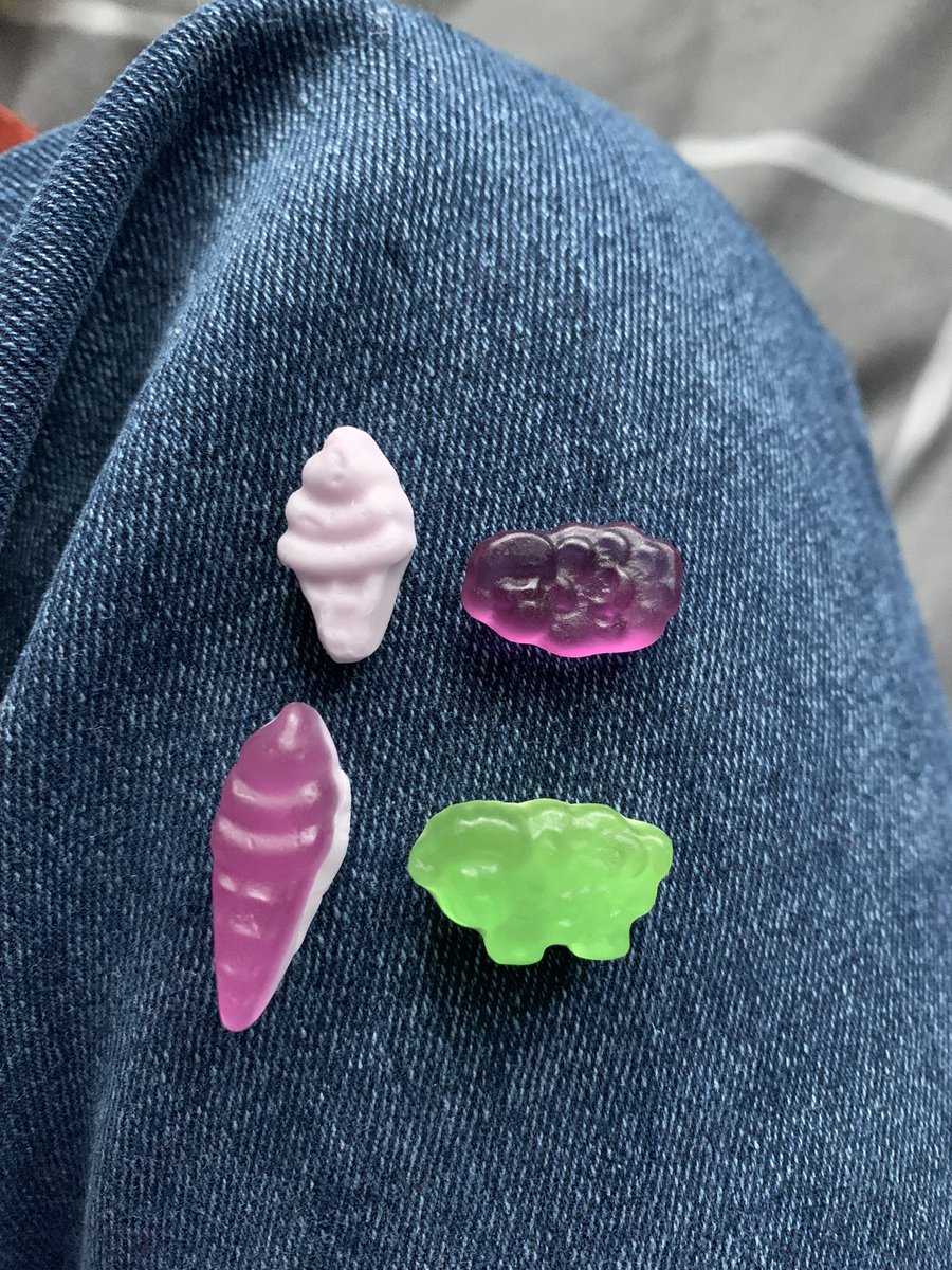 beanielou's tweet photo. @HariboUKI_ what happened my mini supermix sweeties !! https://t.co/WOrL7AfdW9