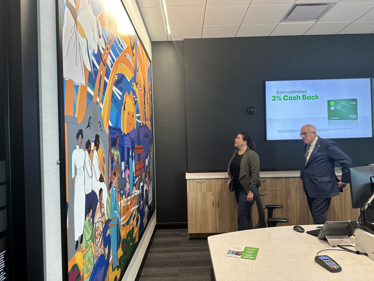 On Saturday, Deputy Mayor Albert attended the grand opening of @TDBank_US 's first location East of the River! Local banks branches play an important role in residents' financial futures, and we're excited to see TD Bank plant roots in our community. 👨‍👩‍👧💸