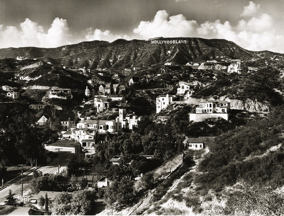 la_dorkout's tweet photo. The Hollywood(land) Sign would be impossible today. It was created on a whim by LA Times head Harry Chandler to promote a subdivision he co-owned. No permits. The only "feasibility study" was making the letters 50 ft so one could see 'em from Wilshire Blvd. #CountdownToBookLaunch https://t.co/GROUHdTKTB