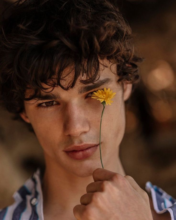 𝐍𝐞𝐯𝐚𝐧 ʌoɹʇǝΛ 🖇️ tweet media