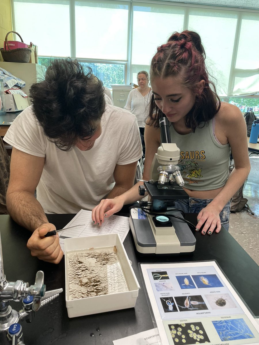 FairfieldSuper's tweet photo. The Mill River Wetland Committee visited WFC for a student lab. Students viewed phyto and zooplankton and learned about how these organisms support the health of our water. The lesson was funded through the Long Island Sound grant through @UConn and CT Sea Grant. https://t.co/uUHVLiZHUx