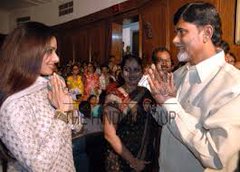 RaniBobba's tweet image. ఎందుకో.. ట్విట్టర్ ఇంక వద్దు అనిపించాకా,,, 
నా రాష్ట్రం బాగు కోసం, మా దేవుడి పాలన కోసం మళ్ళా రావాల్సి వచ్చింది ❤️ 
ఇంక సెలవు 🙏 
మళ్ళా Result రోజు మాట్లాడదాం 💛💛
అతి త్వరలోనే 
&quot;చంద్రబాబు నాయుడు అనే నేను&quot;  💛💛💛💛💛
#TDPWillBeBack