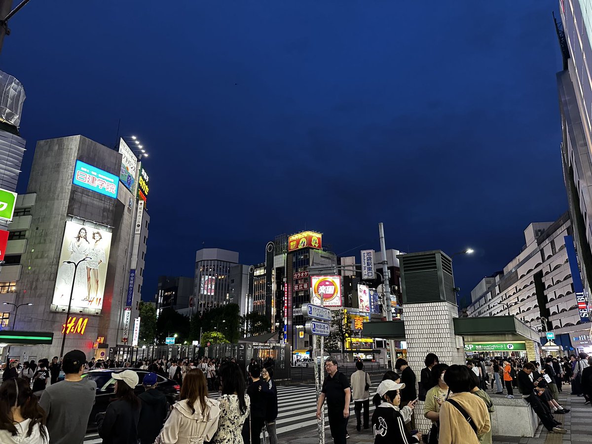 今夜の池袋駅🌙