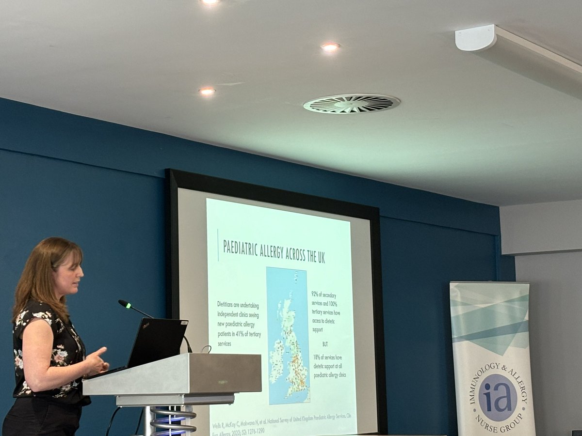 iang_uk's tweet photo. Delighted to see Georgina Martin, Paediatric Allergy Dietitian @CUH_NHS 
✨She discusses #Allergy Prevention though early introduction of allergenic foods🥜
✨She highlights the success of their weaning clinic to fasttrack 👶🏼👶🏾👶🏿 with eczema for timely food intro 👍🏻
@MScAllergy https://t.co/DiE3cB0uD7