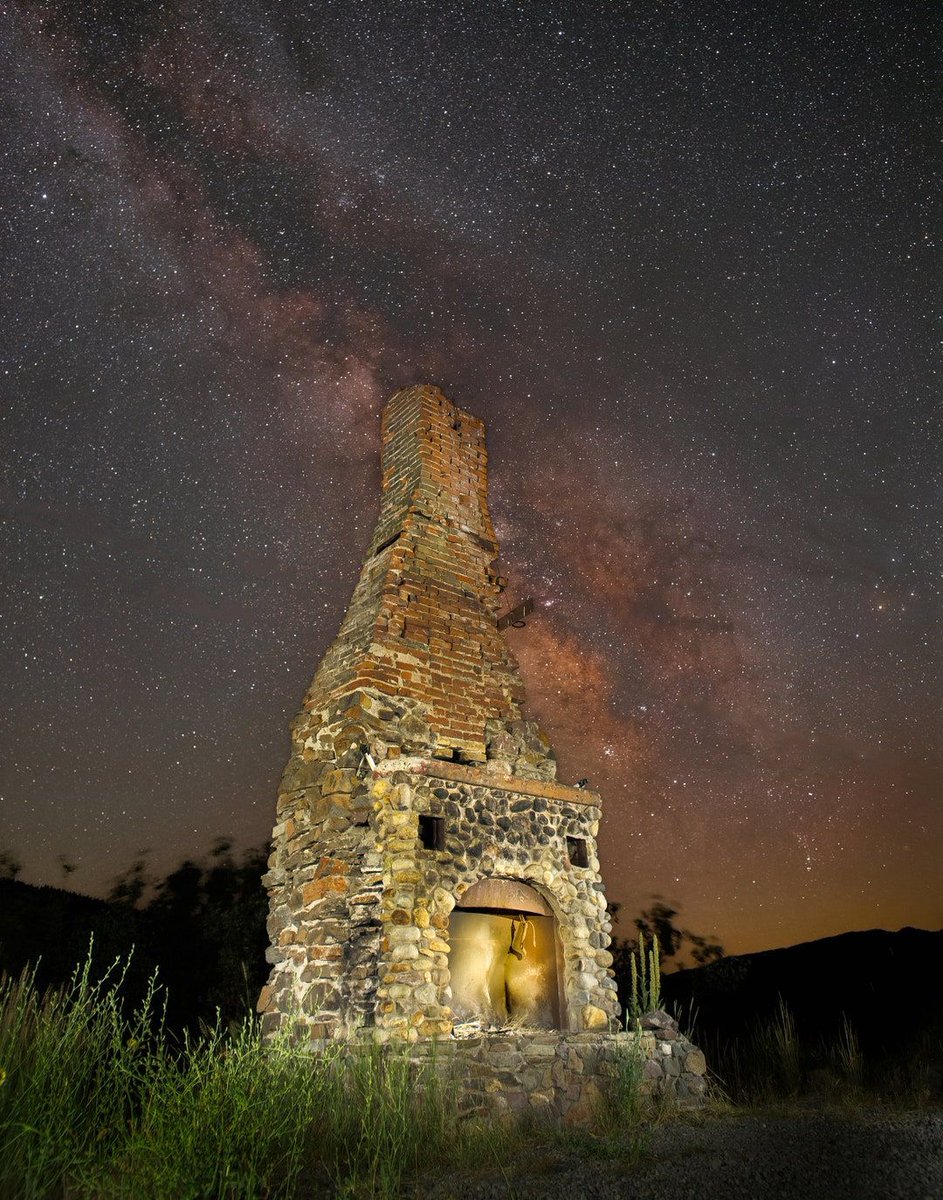 Cosmic Fireplace - Lassen County California

In my Etsy shop:
buff.ly/3S7GLpv 

Prints and merch on demand:
buff.ly/3uVe1qR 

#milkyway #abandoned #northerncalifornia