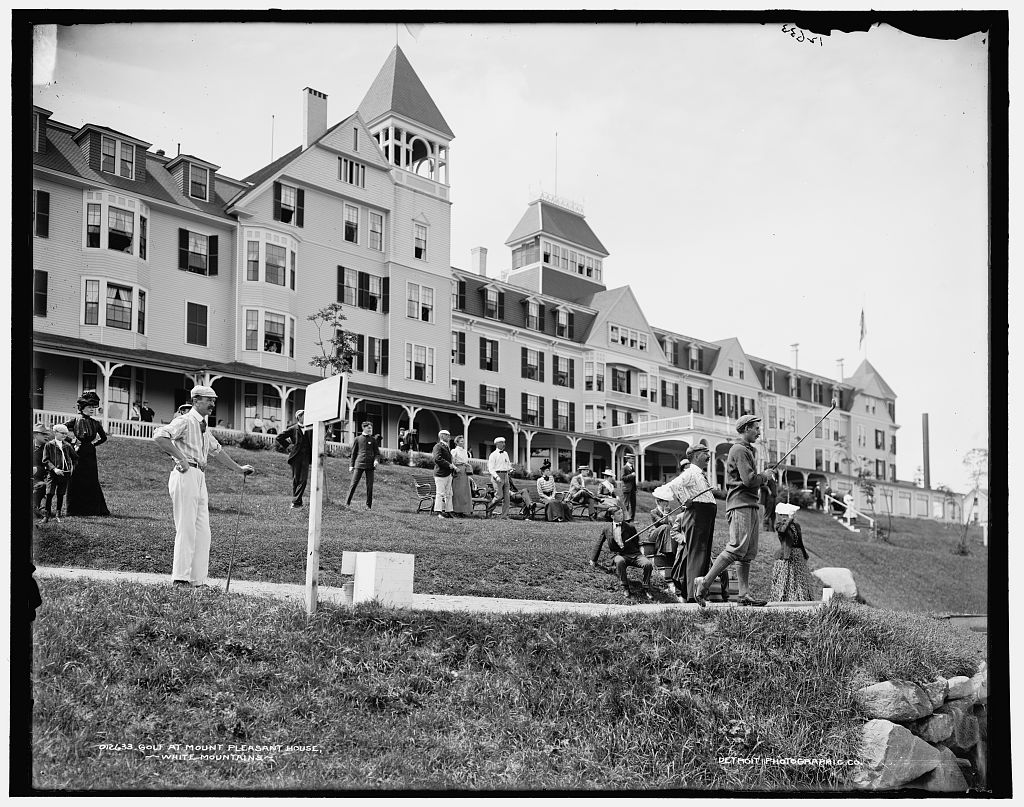 Golf at Mount Pleasant House, White Mountains Detroit Publishing Co., publisher [between 1890 and 1901] #Vintage #Photography loc.gov/item/201680197…
