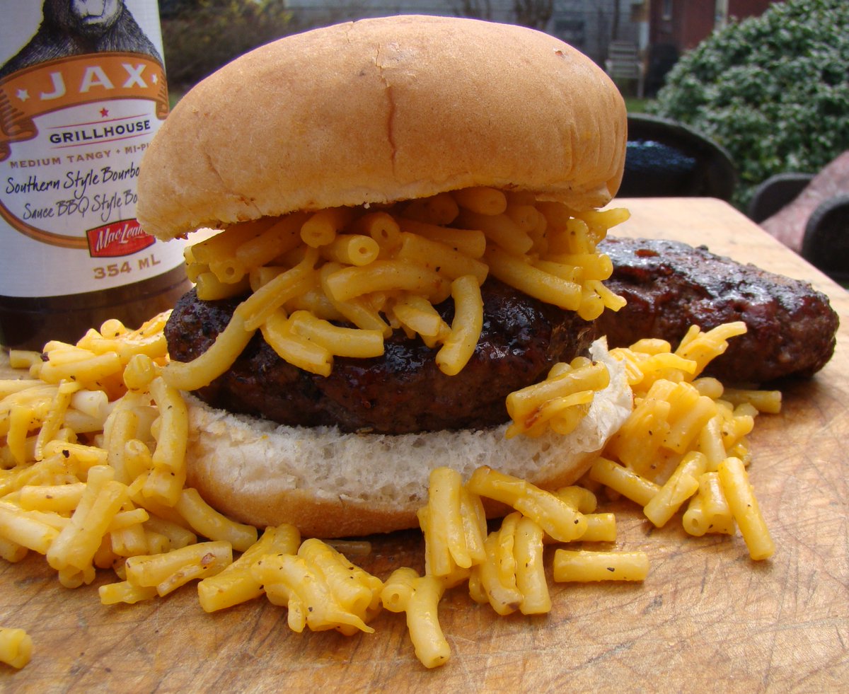 MacleanOutdoor's tweet photo. Fire up the grill, gather your loved ones, and make this Victoria Day long weekend special with a twist on classic BBQ! Imagine a juicy burger topped with creamy mac 'n' cheese, infused with smoked hickory flavor. 😋
#VictoriaDay #ChooseYourBooze #MacLeansOutdoor #FlavorFusion https://t.co/MkbQuKVC8X