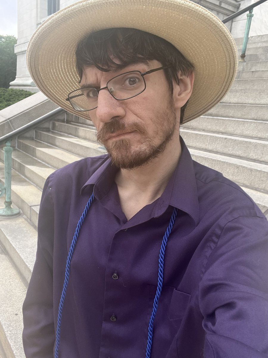 finn9198's tweet photo. Master of Fine Arts! New chapter begins, streaming soon again. 

#MiCA #MFA #TwitchAffilate #piss https://t.co/ip7XKAOtFf