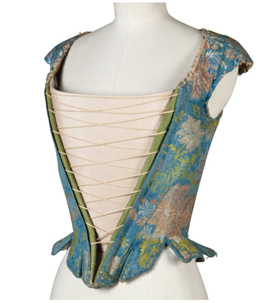 MadameGilflurt's tweet photo. This #frockingfabulous set of 18th century stays in just glorious... and no, it's not tightlacing and nobody had a rib removed to wear them. #Fashionhistory via Christies.1 https://t.co/txOCFH3n1K