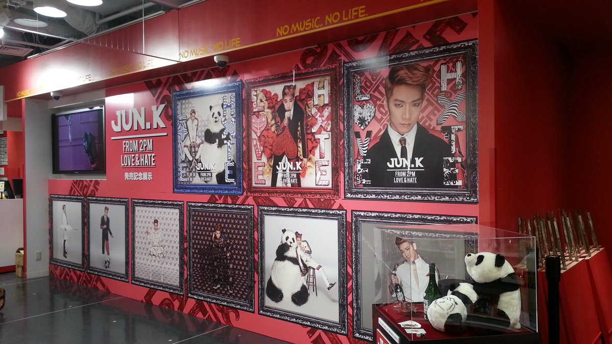 #준케이_일본솔로데뷔_10주년
#JUN_K_JAPAN_SOLO_DEBUT_10TH_ANNIVERSARY

매번 더 큰 감동으로 채워주는 나날이지만 그 날을 잊을 수 없지ㅠㅠㅠ