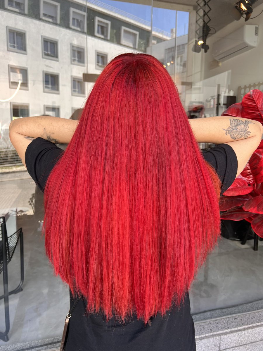 TheRoseRichards's tweet photo. I didn’t post the before and after. Hair magic! Finally I feel myself 😌 #redheadrocks https://t.co/c2Atrg4dYk
