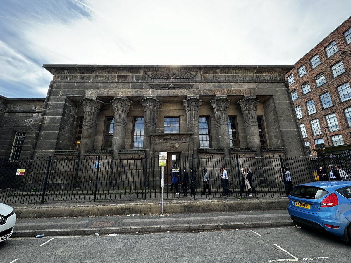 holland_tom's tweet photo. But even more I approve of the Victorian fondness for building ersatz Egyptian structures in great industrial cities.

This is Temple works, built between 1838-1842, home to the world’s first hydraulic lift, &amp; soon - hopefully - to be home to @britishlibrary in the North https://t.co/brnKLLSTO4