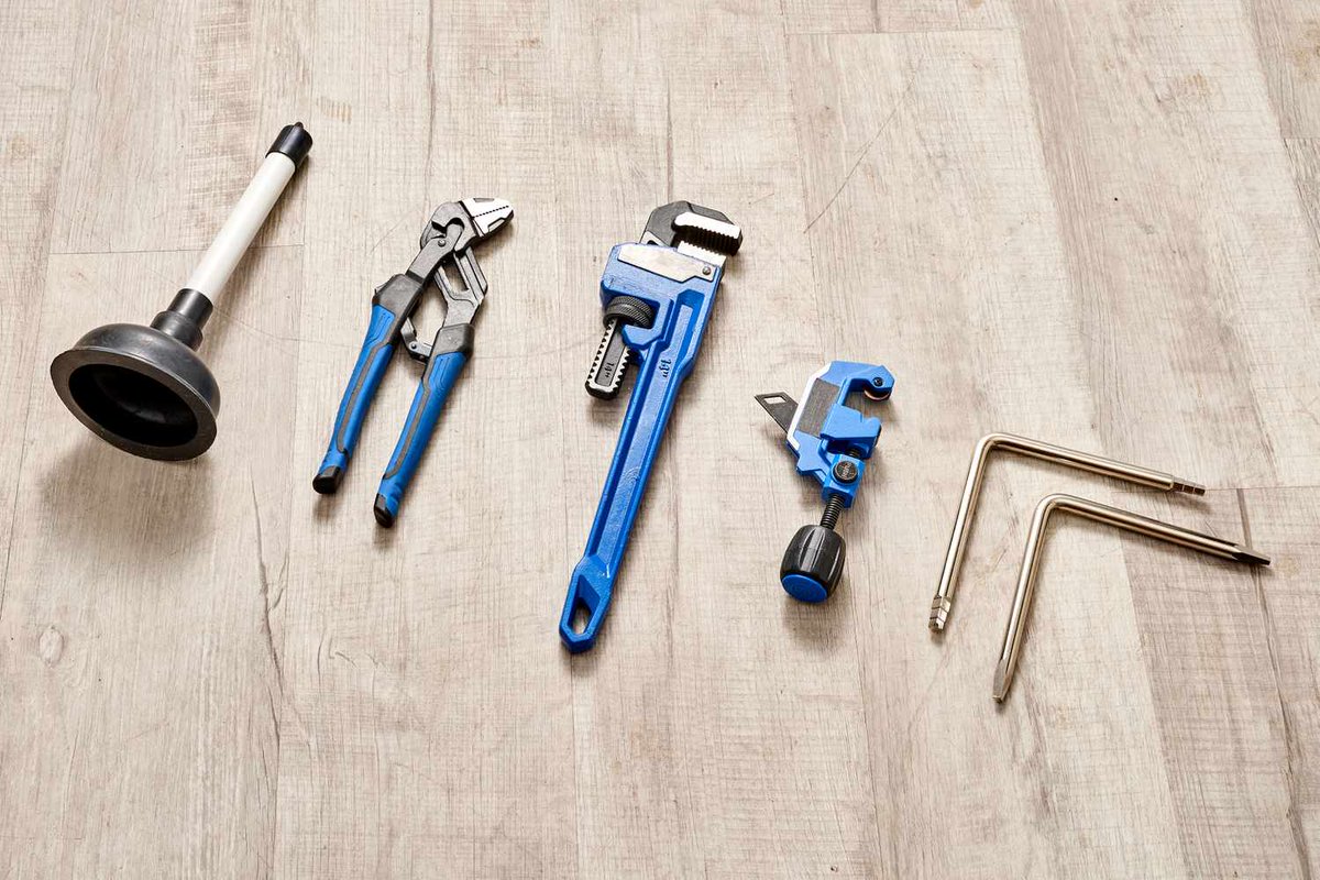 aprsupply's tweet image. Quiz time! How well do you know plumbing tools? 🔧 Take this month's plumbing quiz and find out: bit.ly/3WqYbzX

#aprsupplyco #plumbing #toolsofthetrade #plumbers