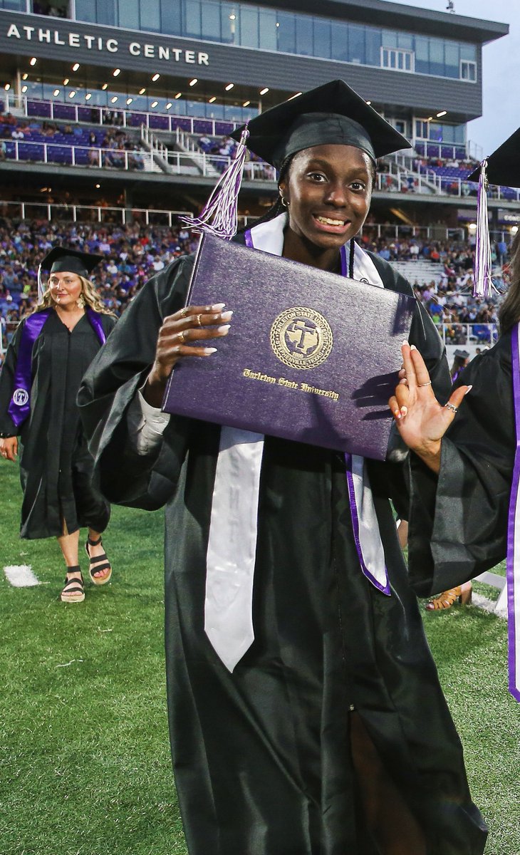 TarletonWBB's tweet photo. Congrats to our graduates this weekend on their tremendous achievement! 🎓 https://t.co/Hzp6kuhtRi