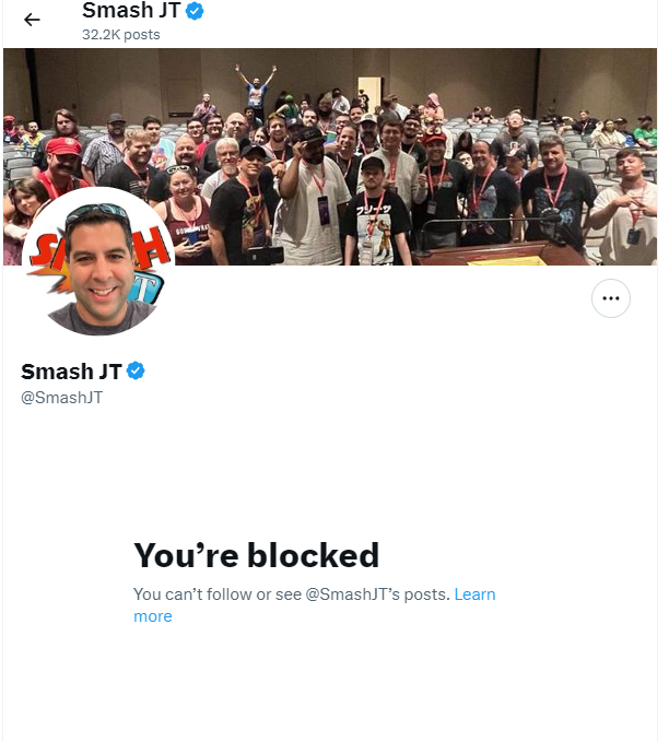 ESpeens's tweet photo. @SmashJT @emmyspeens It's so cute that you blocked me like a pissy coward BUT STILL went and commented on my channel. If I'm so threatening, you wouldn't have commented or made these posts. You're just a dummy, honestly. I was trying to have convos with you for DAYS https://t.co/FjOvMuQx6h