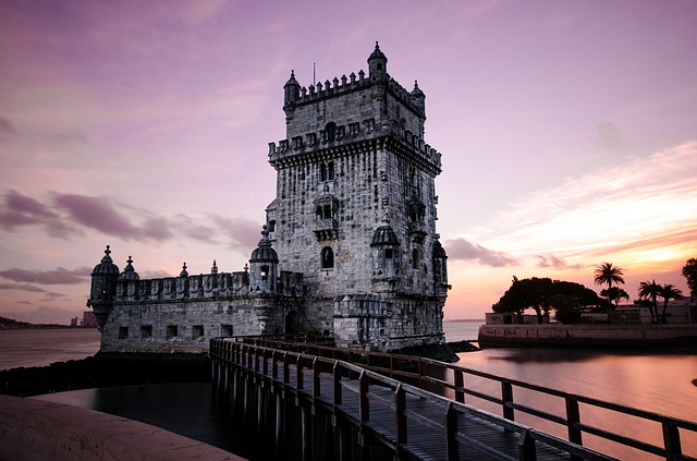 travelinfodata's tweet photo. Belem Tower in Lisbon https://t.co/hKQC1UOYFZ #travel #Lisbon #LisbonGuide #BelemTower #destinations #touristicplaces https://t.co/78dDALWiCZ