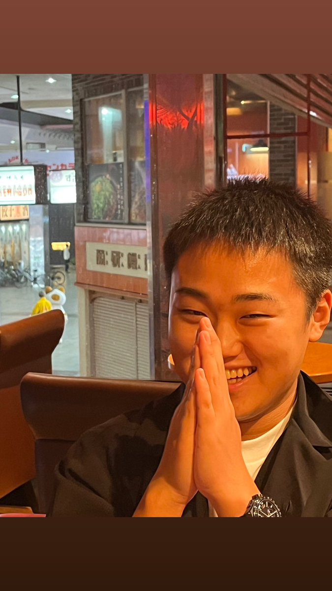 私、目元こんなんだったっけ？笑