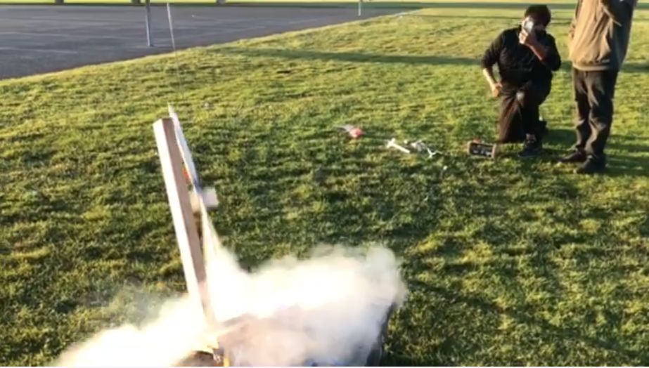 CSWSalinas's tweet photo. Our rocket boy, now a freshman at Alisal High, dominated our final Family Science Night. With 6 rockets sent off by his new home-built launching system and launch pad plus his whole family counting down, it was a glory to behold.  
#Toolsinyourhands
#SUHSDleads
#suhsdstrong https://t.co/6WoBcQ7QCu