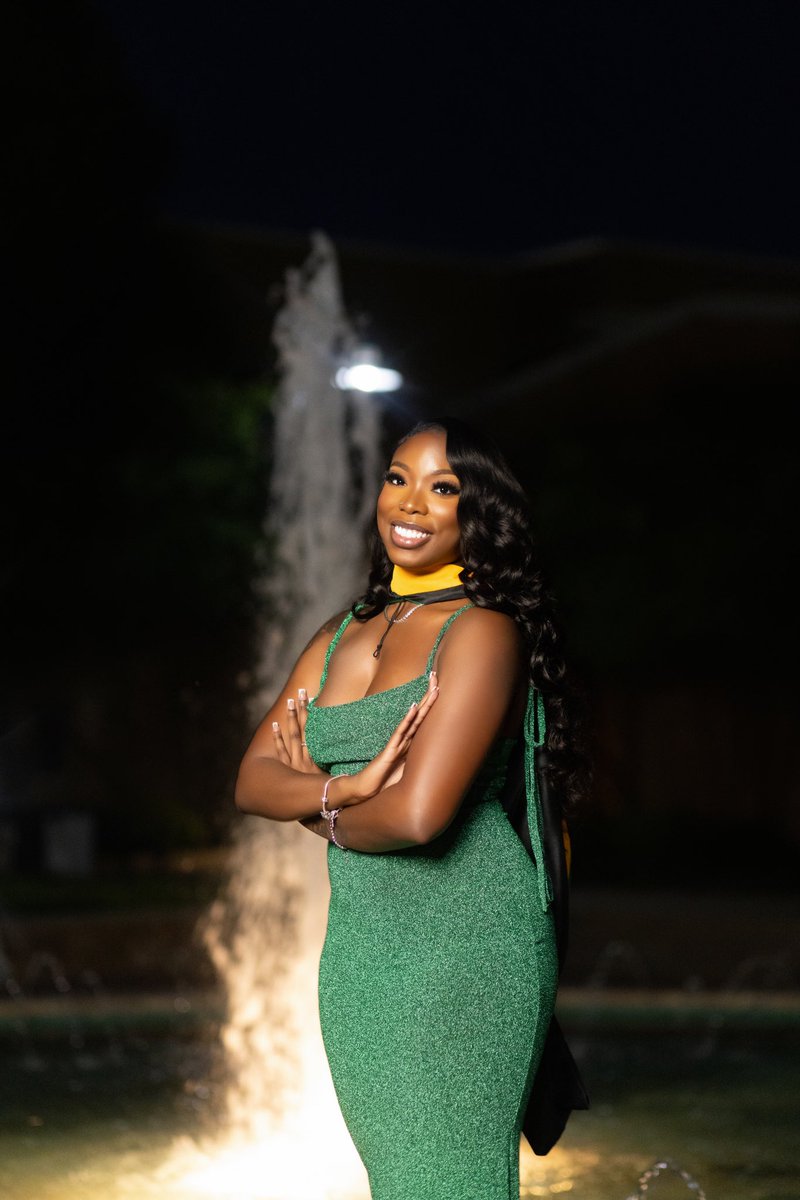 chaantelx's tweet photo. Bachelor of Science in Accounting ✅
Master of Science in Accounting ✅
Ya girl is finally finished with school ! 🍾 #UNTALUMNI #ThankGod https://t.co/mYxgUdgXd7