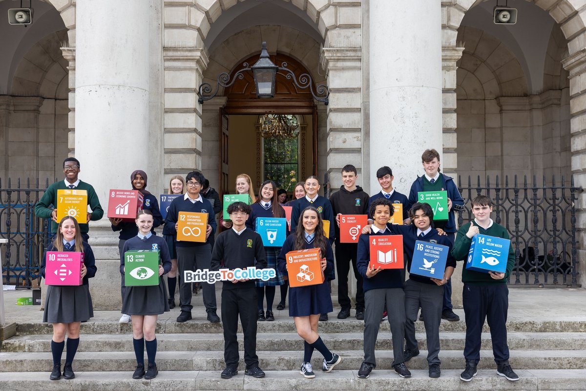 Last week, over 360 secondary school students from across Dublin came to showcase their hard work as a part of @AccessTCD's Bridge to College Programme. This year's theme was sustainability and each group chose an SDG to tackle. Well done to all involved!