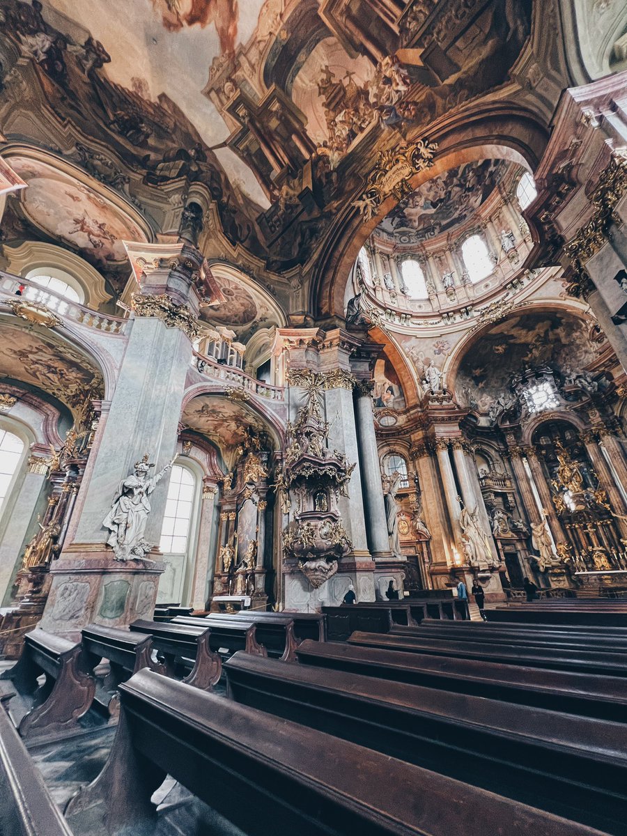 Kościół św. Mikołaja w Pradze 😇😜