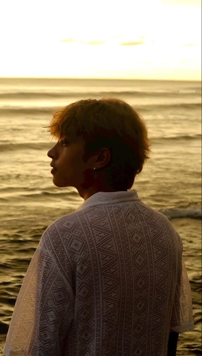 forchiyan's tweet photo. reply and i'll give u a color to post ur bias in! 

 pogi mo 😣 @gianbernardino_ https://t.co/O1ejG3YAFZ