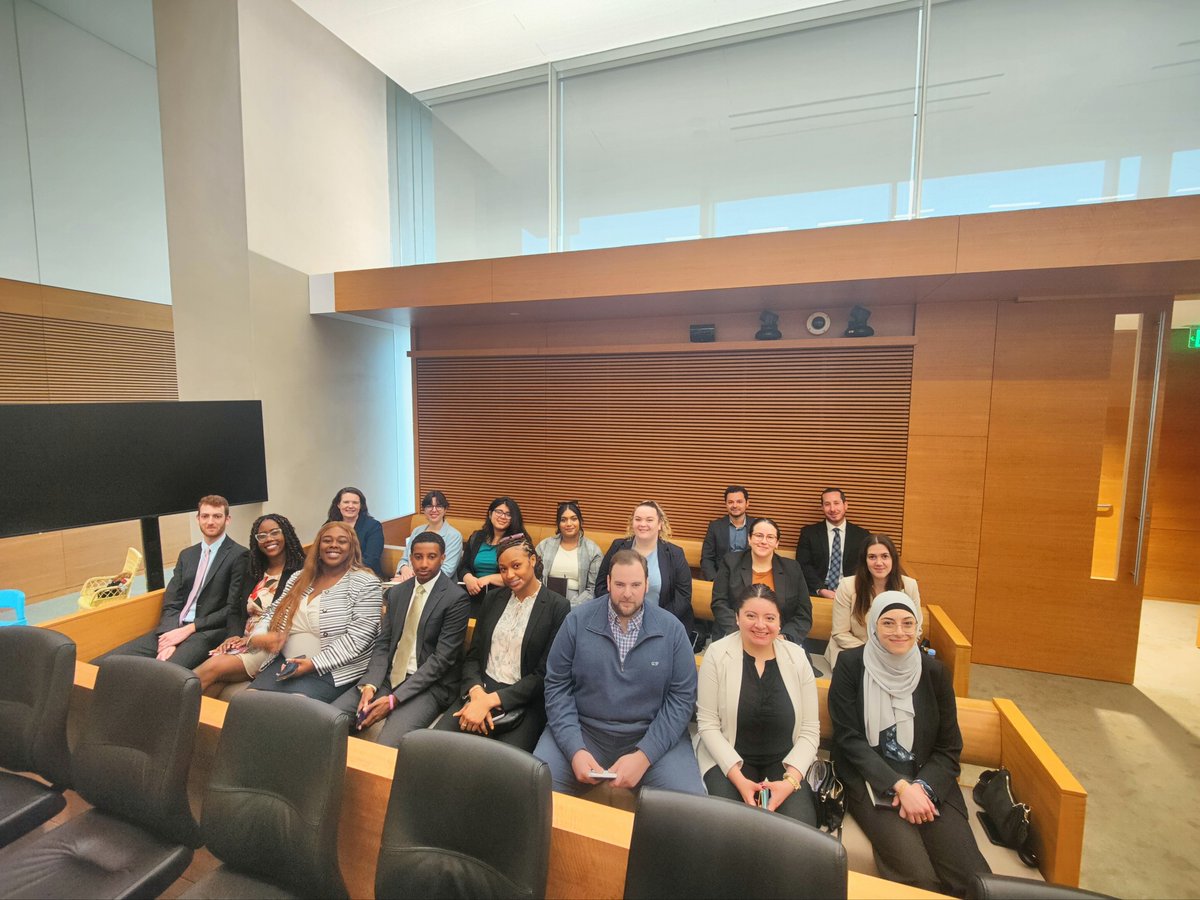 Ready to learn! Today, Hofstra Law students visited the U.S. District Court for the Southern District of California during day one of the San Diego: Immigration Law and Border Enforcement study abroad trip! #lawschool #immigrationlaw