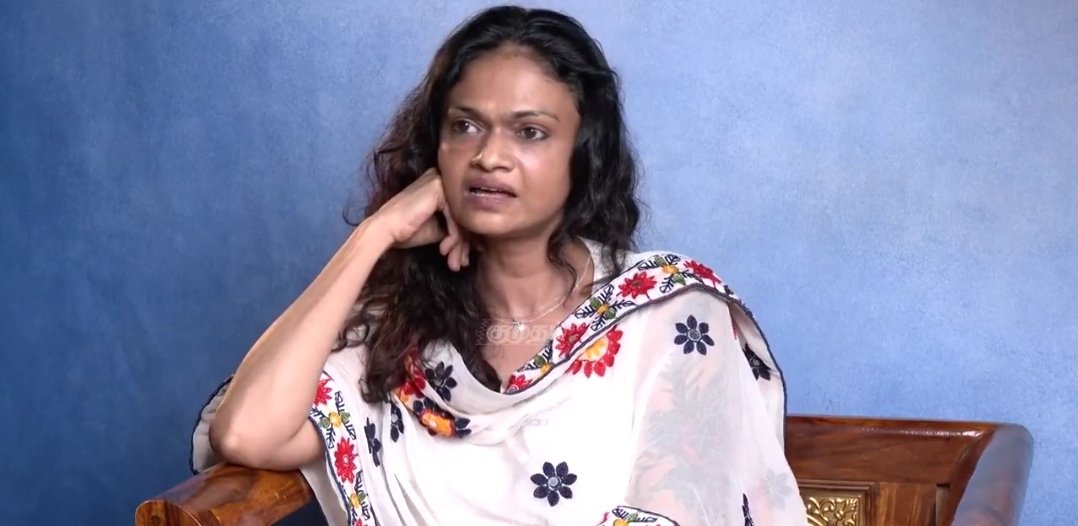 Tell me 1 difference between Bayilvan Ranganathan and Suchitra Ramadurai!?

2 days back I had spoken on a Spaces event on the challenges to regulate YouTube content. The latest interview of Suchi is a prime example of the toxic environment prevalent in the Tamil Utube ecosystem!