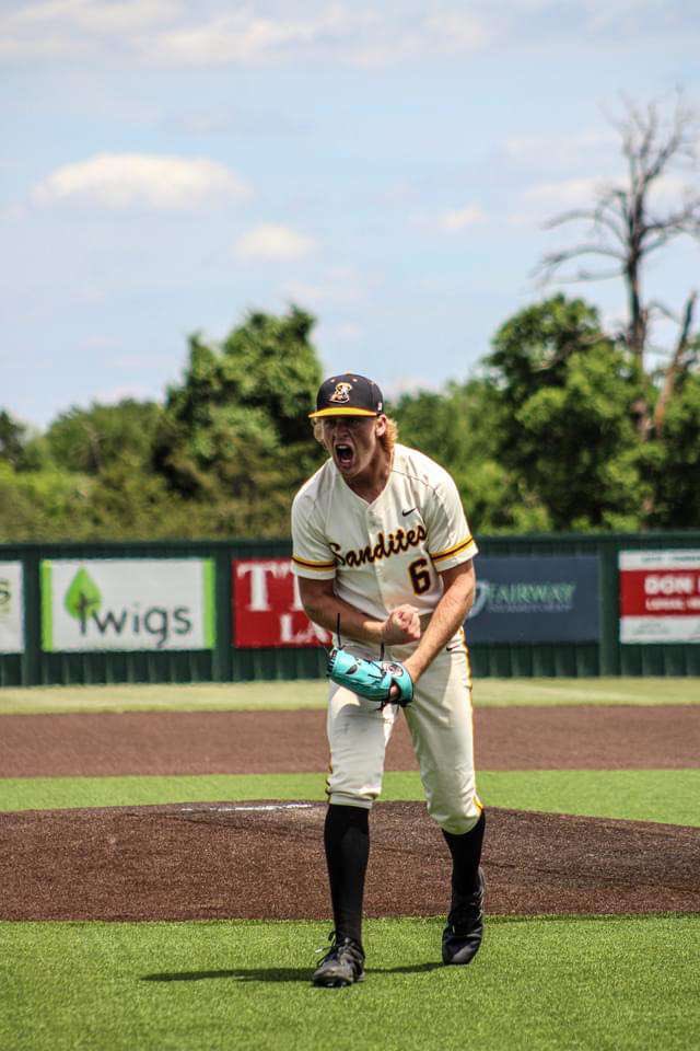 Easton Webb tweet media