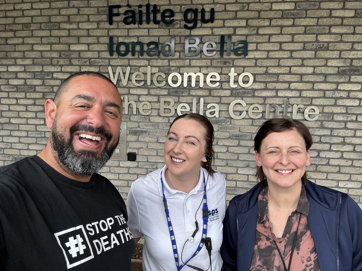 What a start to the week #TodayAtSDF Bella Unit @scottishprisons have everything in place to start the roll out of #naloxone within the next day or 2! To say i’m over the moon is an understatement! Massive thank you to everyone involved, you superstars! 🌟