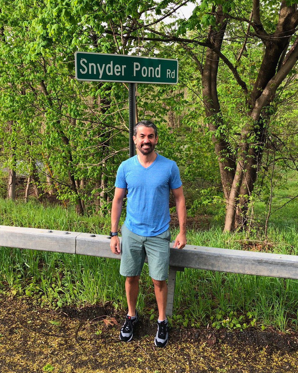 Look at this street I came across while visiting friends in Copake, on this day in 2018.

Had to take a picture. 

#TheLocherRoom #TheLocherRoomArchives #Memories #Snyder #astheworldturns #astheworldturnstv #ATWT #daytimetv #daytime #daytimetelevision #daytimetvfans #soapopera
