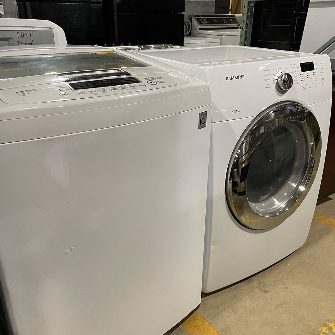 Today’s the last day to save 40% on home #appliances including dishwashers, ranges and cooktops, #refrigerators, microwaves, and more at our #reuse warehouse and online in the Community Forklift Marketplace! communityforklift.org/save-40-on-sal…