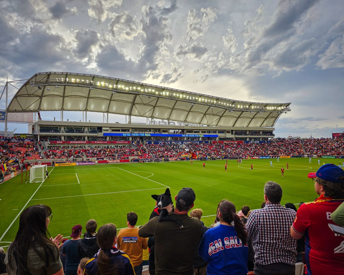 England Logistics tweet media