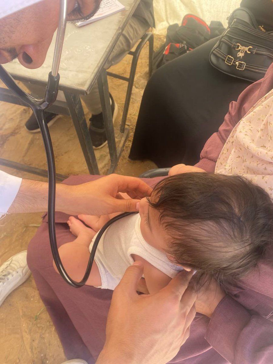 Gaza Medical tent Doctors tweet media